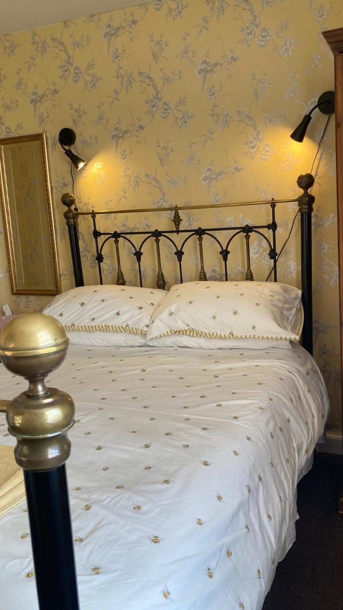 Whitecliff Guest House Веймут Екстер'єр фото